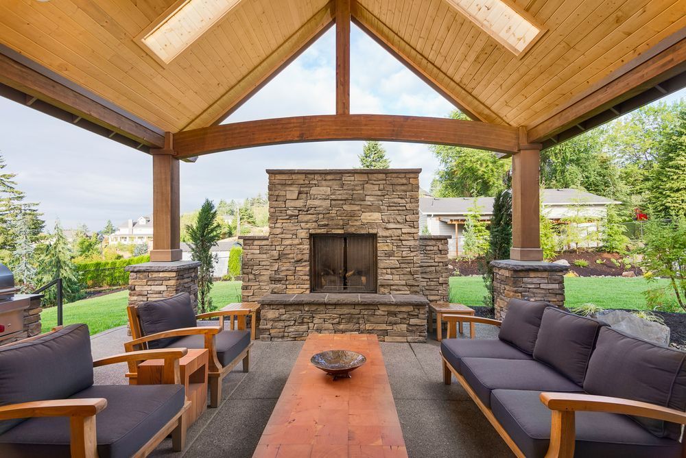 Custom patio cover over an outdoor living space in the Greater Dallas area